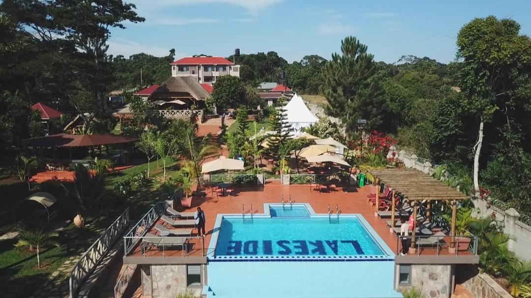 The Lakeside Entebbe Exterior photo